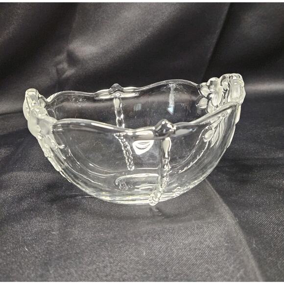 Vintage Clear Glass Etched Leaves Flowers Bowl Retro Candy Dish Ring Bowl 6"x3" - Picture 4 of 6